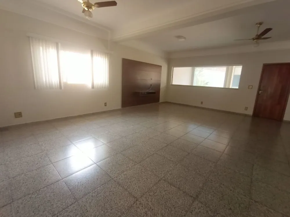 Casa, 3 quartos, 300 m² - Foto 3