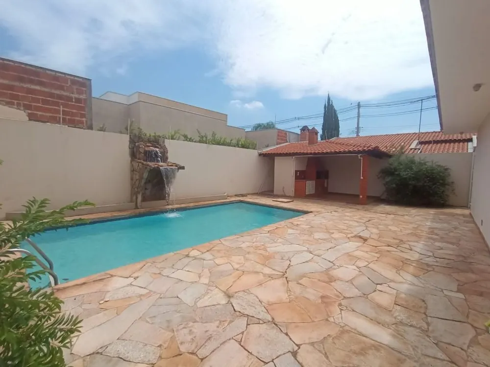 Casa, 3 quartos, 300 m² - Foto 1