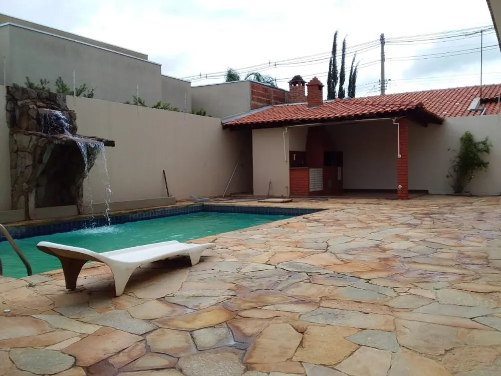 Casa, 3 quartos, 300 m² - Foto 2