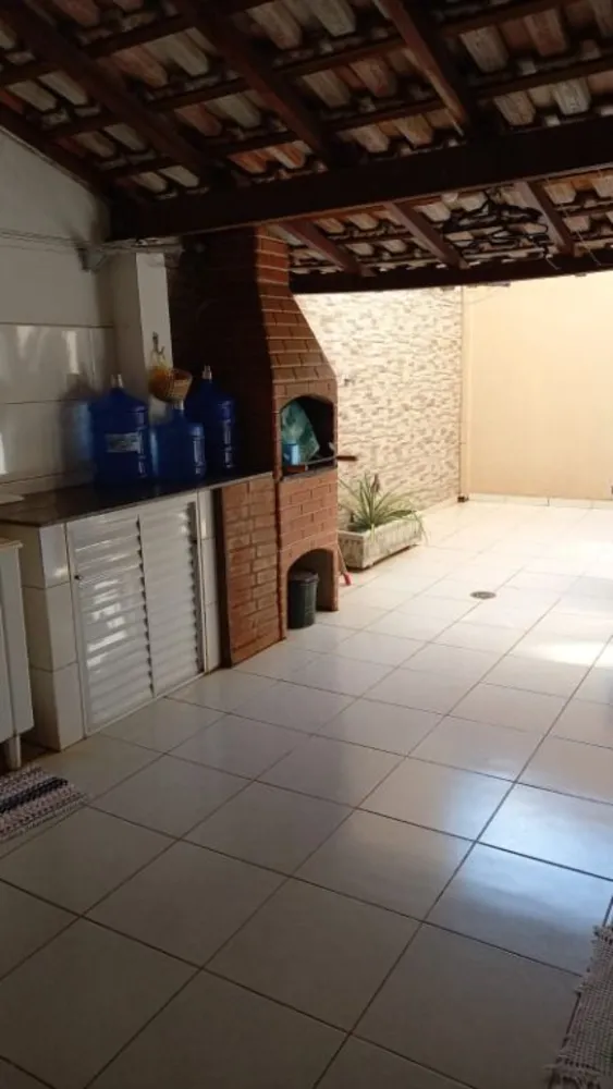Casa, 3 quartos, 137 m² - Foto 2