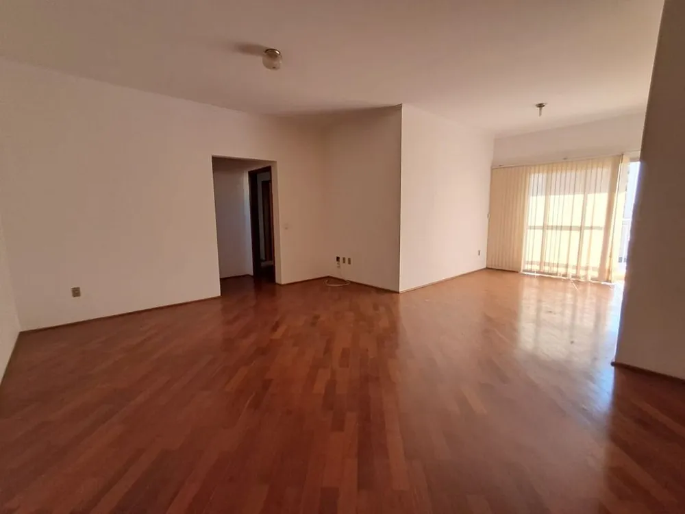 Apartamento, 3 quartos, 145 m² - Foto 2
