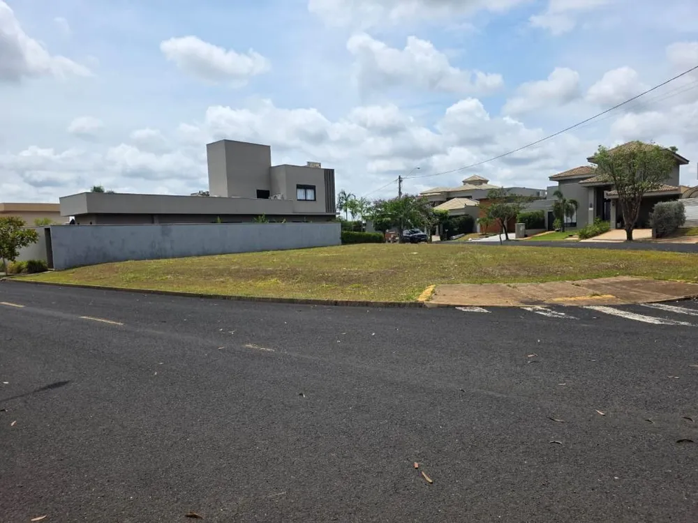 Loteamento e Condomínio, 584 m² - Foto 1