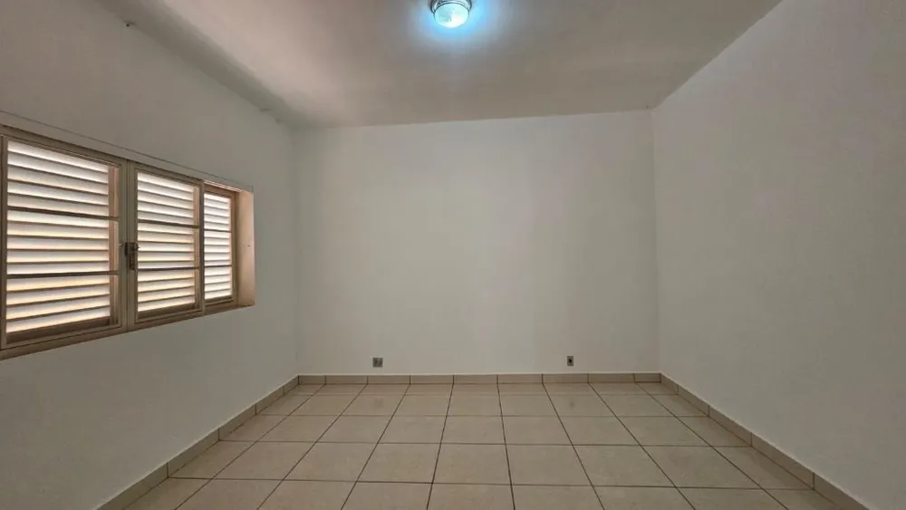 Casa, 7 quartos, 130 m² - Foto 1