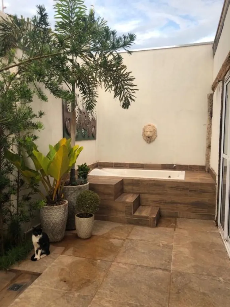 Casa, 4 quartos, 230 m² - Foto 4