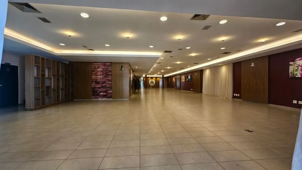 Loja-Salão, 850 m² - Foto 1