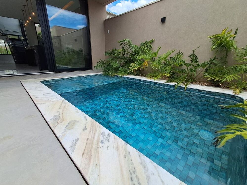 Casa de Condomínio à venda com 4 quartos, 282m² - Foto 4