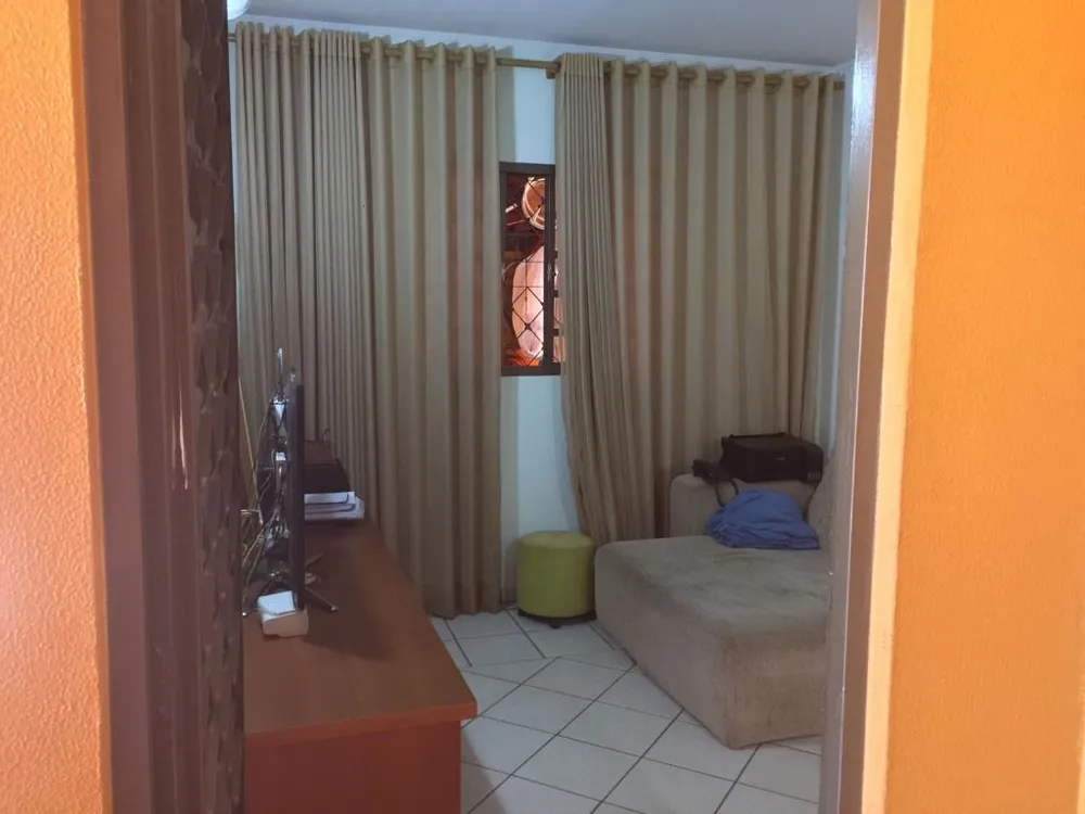 Casa, 3 quartos, 319 m² - Foto 3