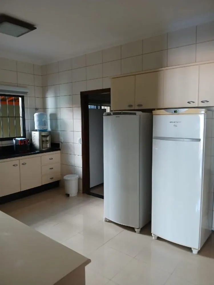 Casa, 3 quartos, 342 m² - Foto 4