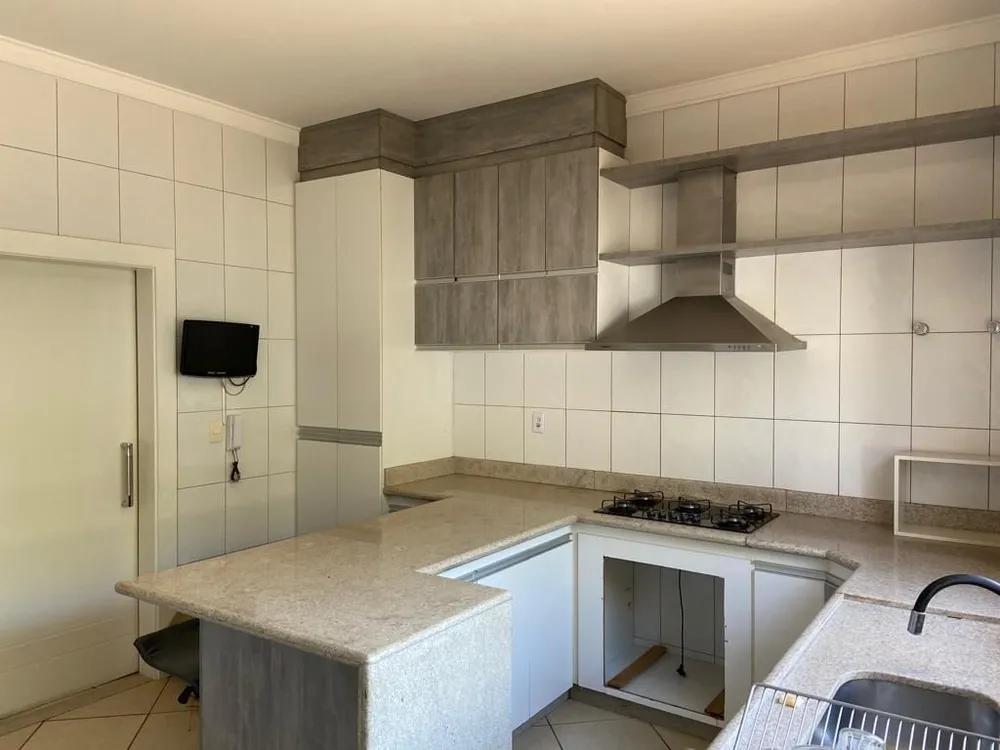 Casa, 3 quartos, 190 m² - Foto 4
