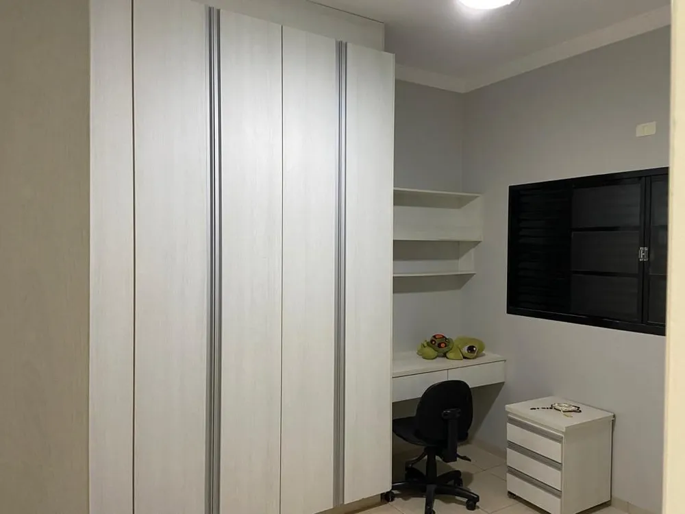 Casa, 3 quartos, 190 m² - Foto 1