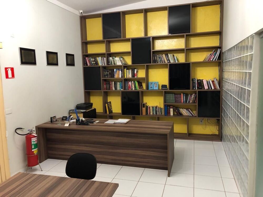Casa à venda e aluguel, 318m² - Foto 1