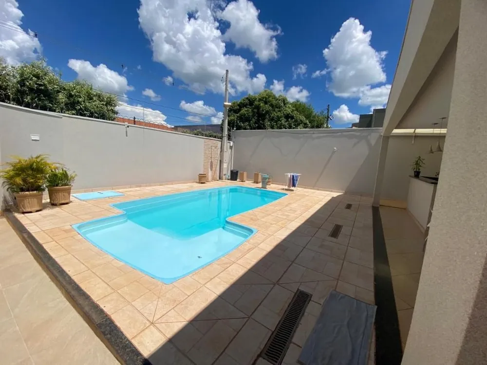 Casa, 3 quartos, 315 m² - Foto 8