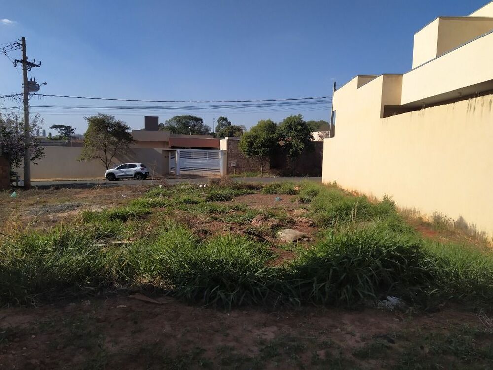 Terreno à venda, 200m² - Foto 1