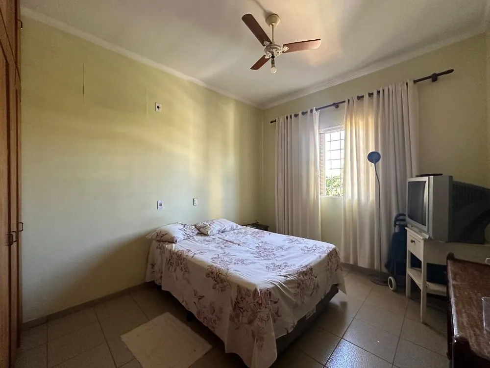 Casa, 2 quartos, 390 m² - Foto 4