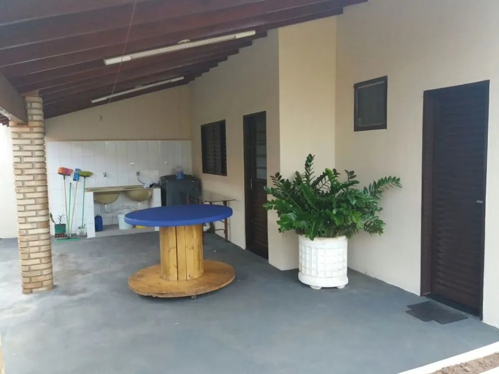 Chácara, 4 quartos, 1000 m² - Foto 2