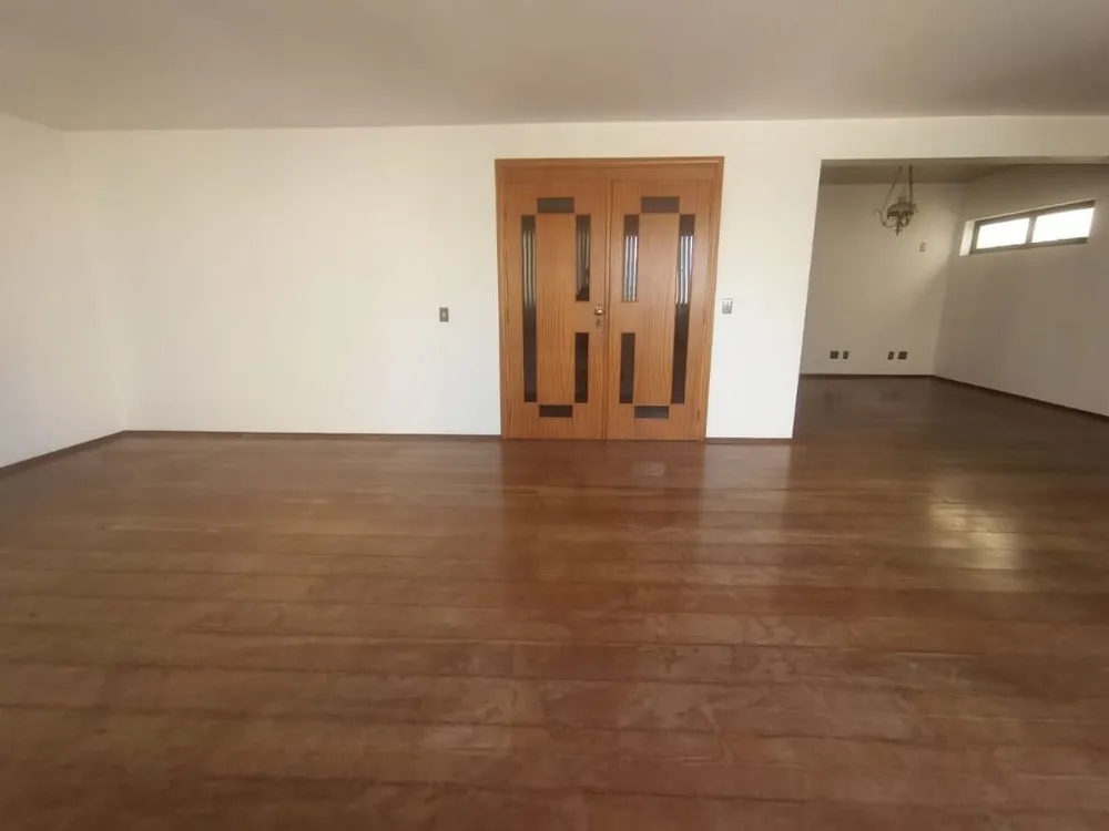 Apartamento, 3 quartos, 193 m² - Foto 2