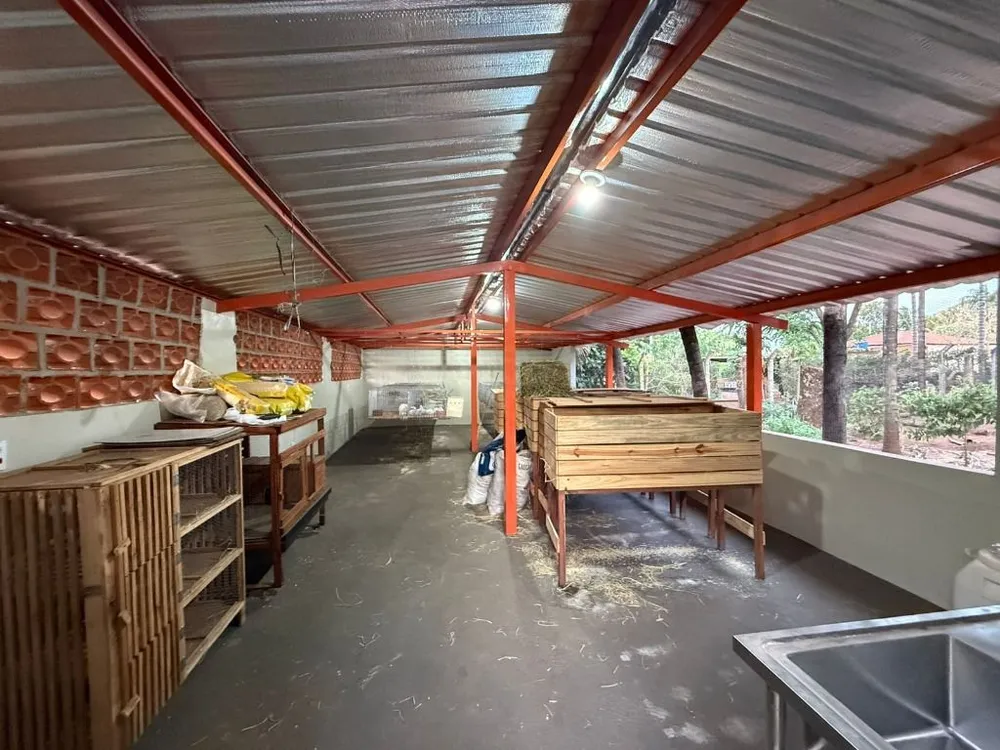 Chácara, 3 quartos, 1079 m² - Foto 8