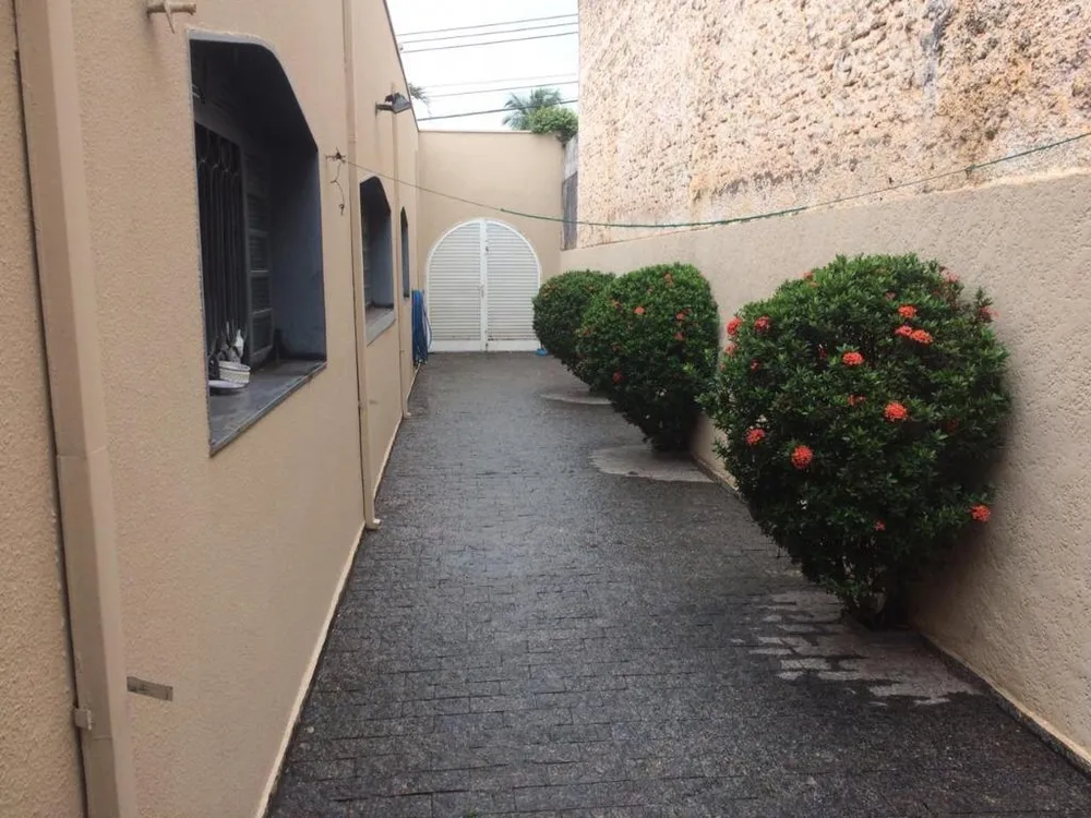 Casa, 3 quartos, 210 m² - Foto 8