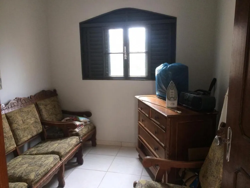 Casa, 3 quartos, 210 m² - Foto 2
