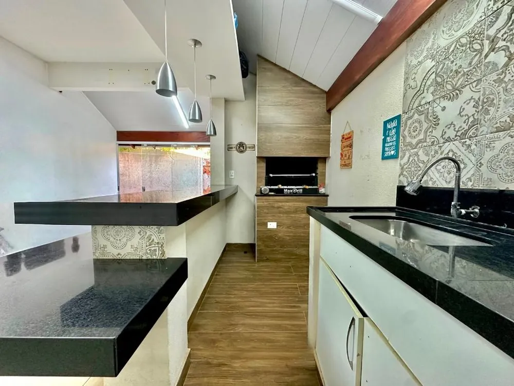 Casa, 3 quartos, 200 m² - Foto 10