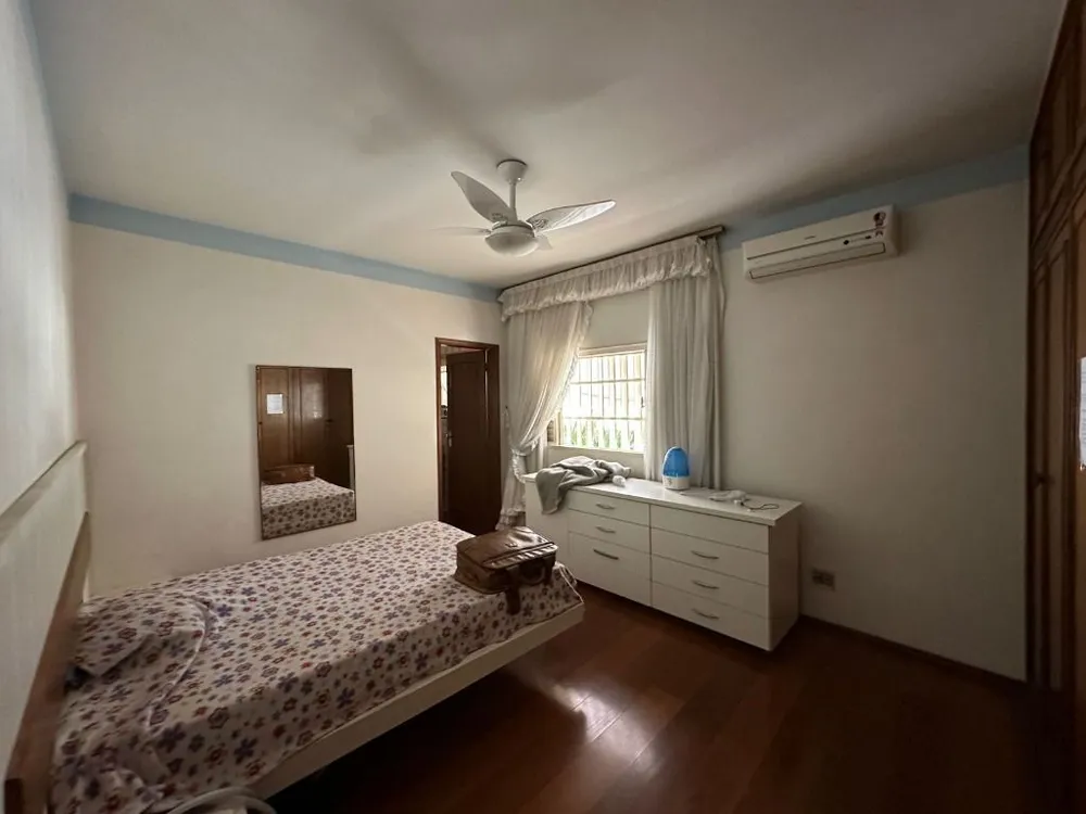 Casa, 3 quartos, 318 m² - Foto 4