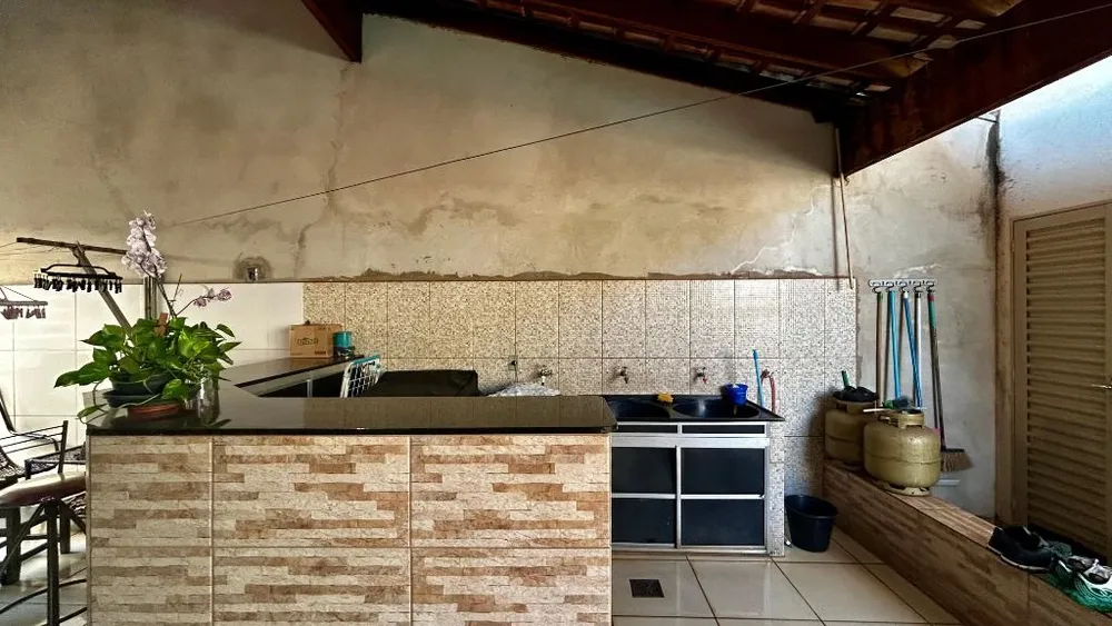 Casa, 3 quartos, 280 m² - Foto 1