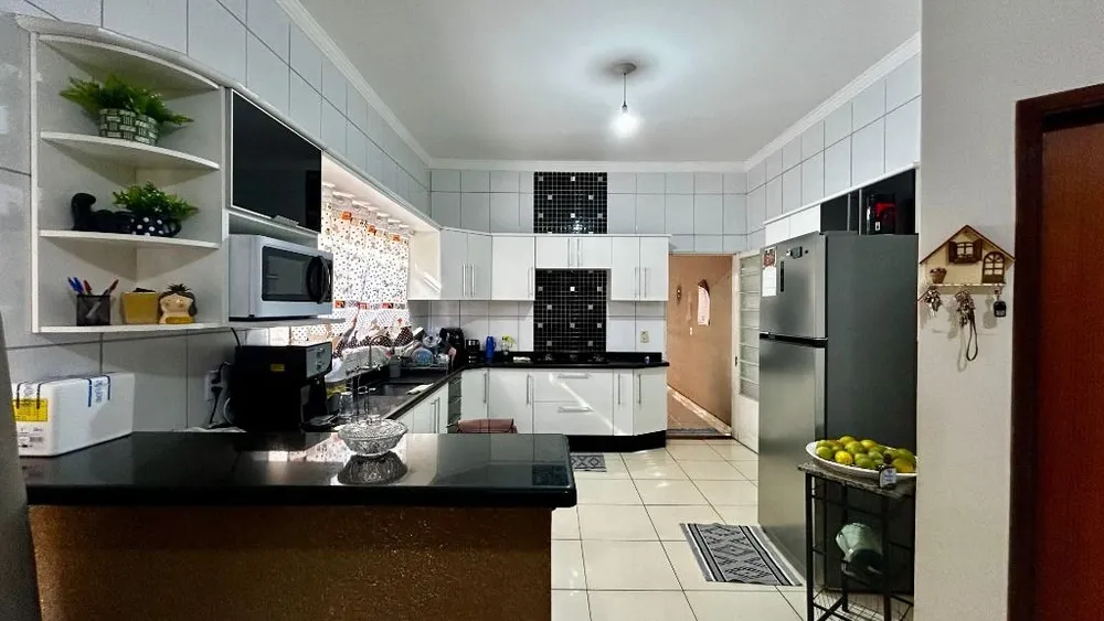Casa, 3 quartos, 280 m² - Foto 8