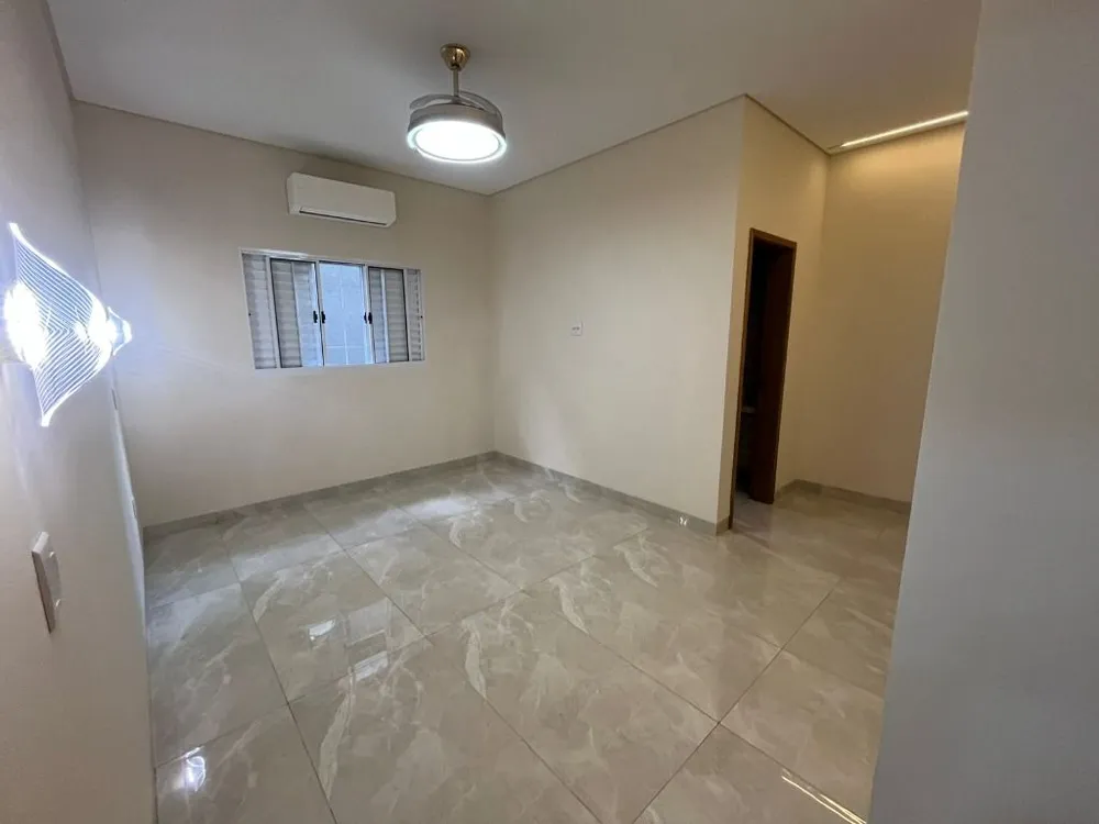 Casa, 3 quartos, 136 m² - Foto 2