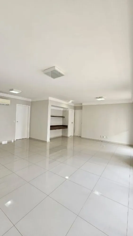 Apartamento, 3 quartos, 140 m² - Foto 2