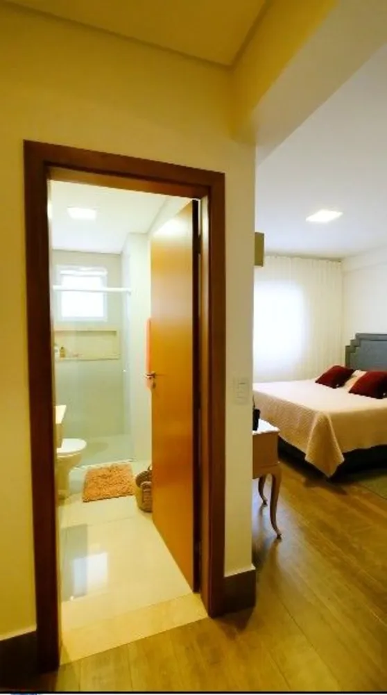 Apartamento, 3 quartos, 246 m² - Foto 1