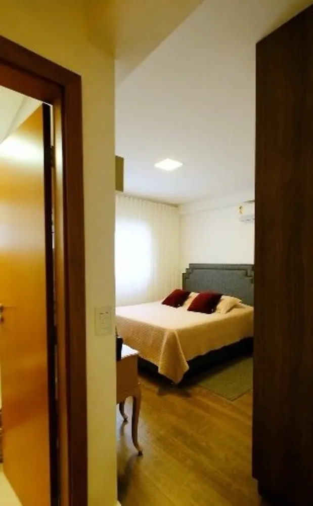 Apartamento, 3 quartos, 246 m² - Foto 3