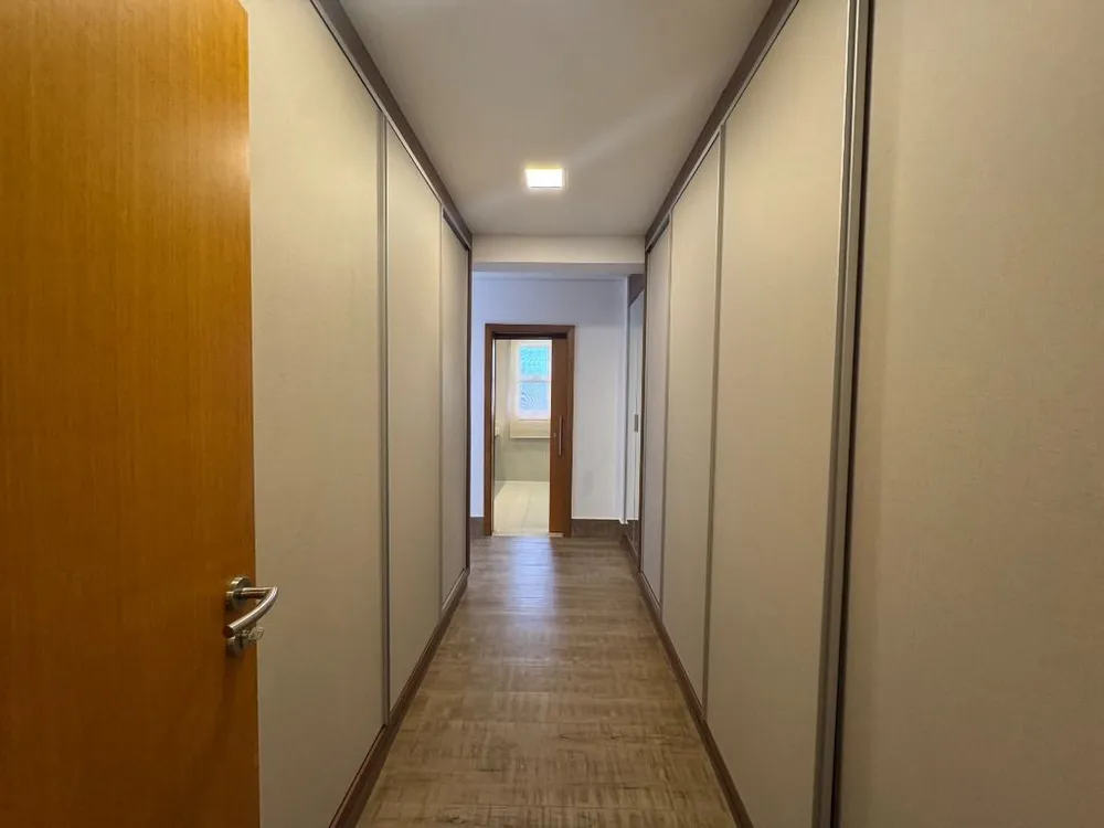 Apartamento, 3 quartos, 246 m² - Foto 11