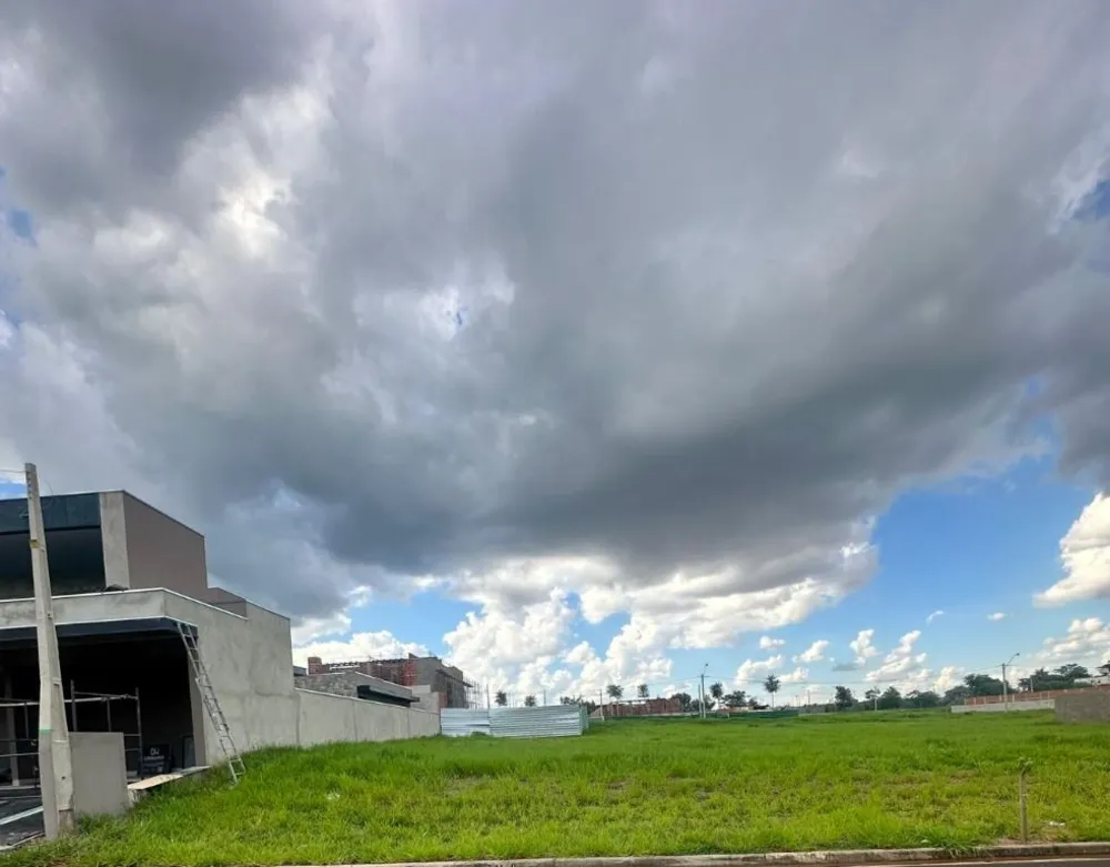 Loteamento e Condomínio, 405 m² - Foto 1