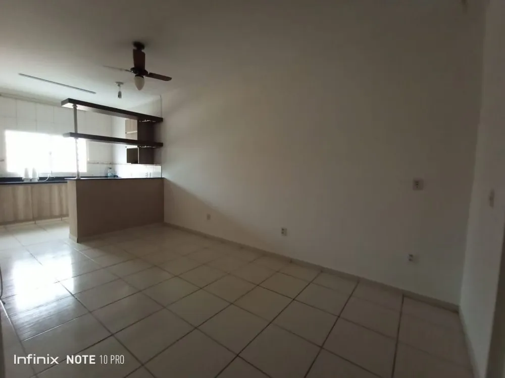 Casa, 2 quartos, 70 m² - Foto 2