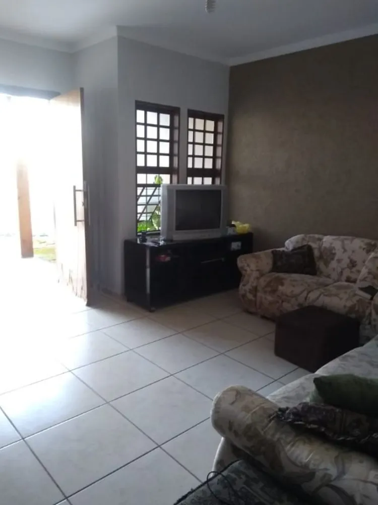 Casa, 3 quartos, 140 m² - Foto 1