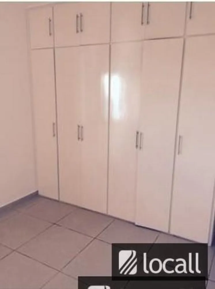 Apartamento, 3 quartos, 130 m² - Foto 2