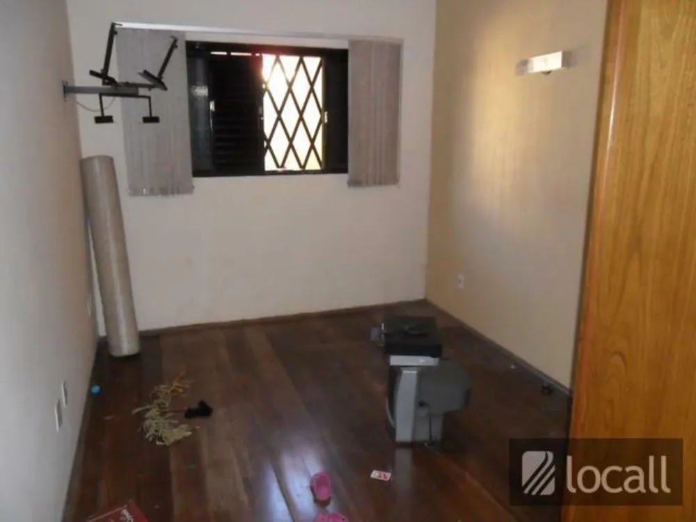 Casa, 3 quartos, 260 m² - Foto 3