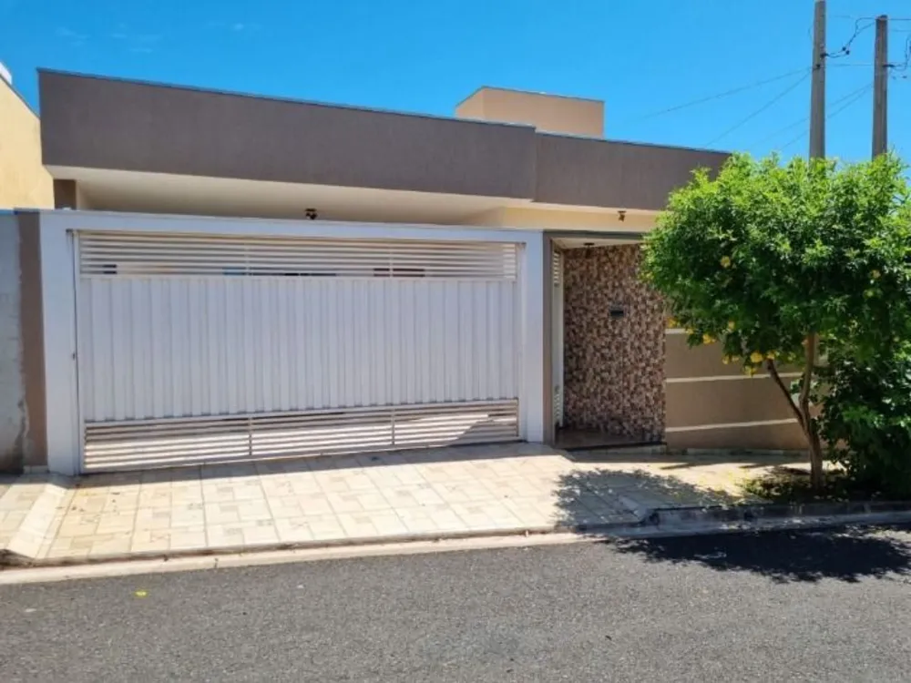 Casa, 3 quartos, 170 m² - Foto 1