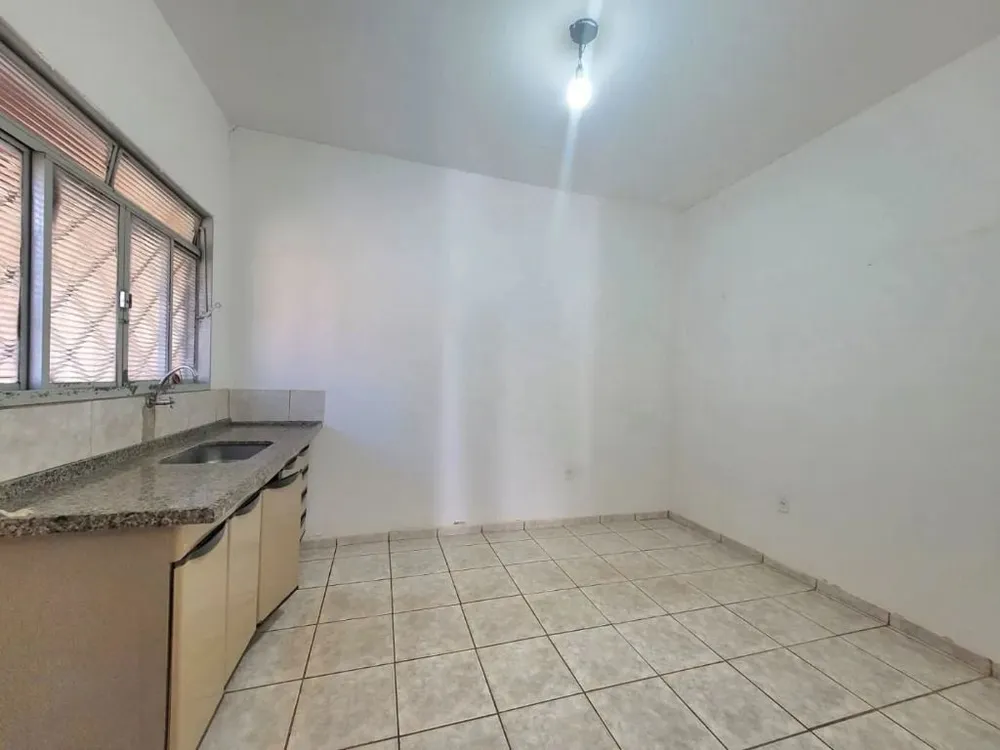 Casa, 4 quartos, 230 m² - Foto 8