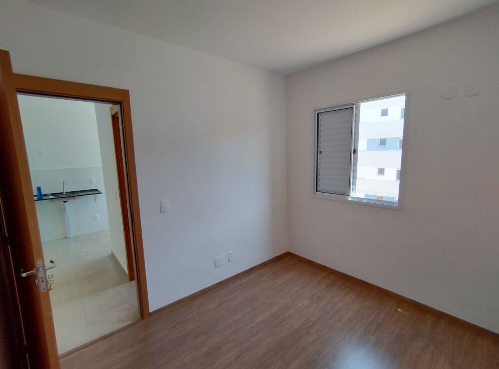 Apartamento à venda com 2 quartos, 43m² - Foto 5