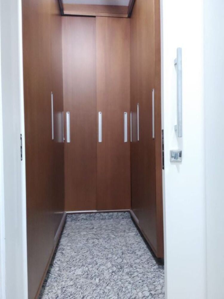 Casa à venda com 3 quartos, 244m² - Foto 7