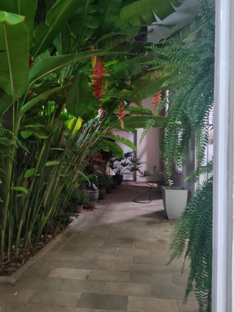 Casa à venda com 3 quartos, 244m² - Foto 9