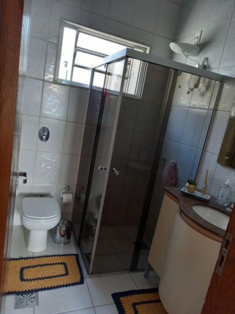 Casa à venda com 3 quartos, 243m² - Foto 6