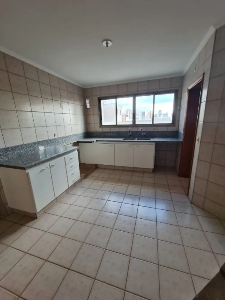 Apartamento, 4 quartos, 140 m² - Foto 1