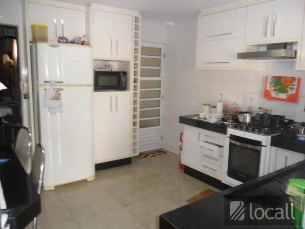 Casa, 3 quartos, 155 m² - Foto 1