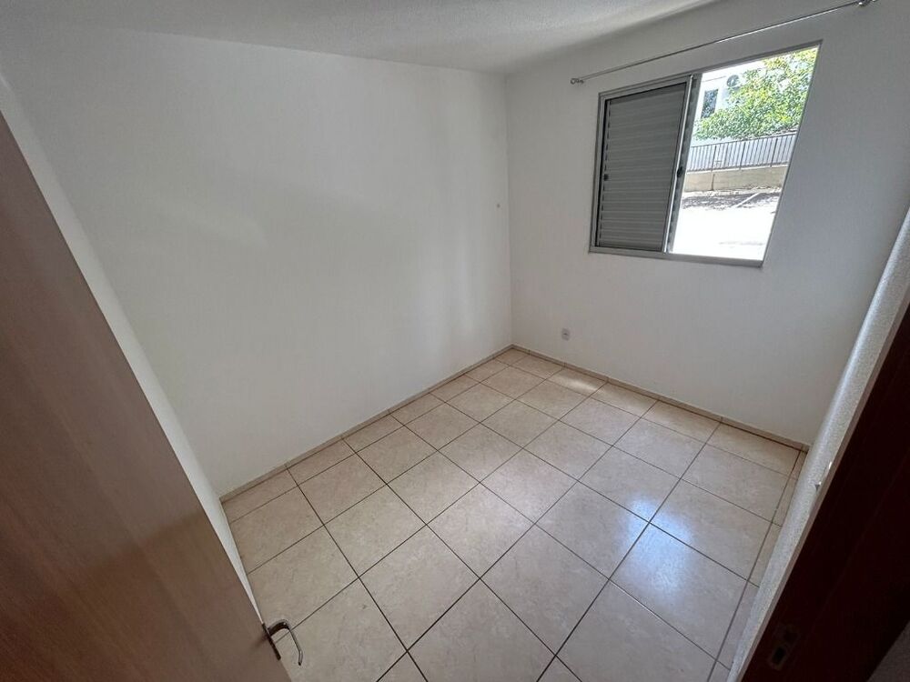 Apartamento à venda com 2 quartos, 41m² - Foto 3