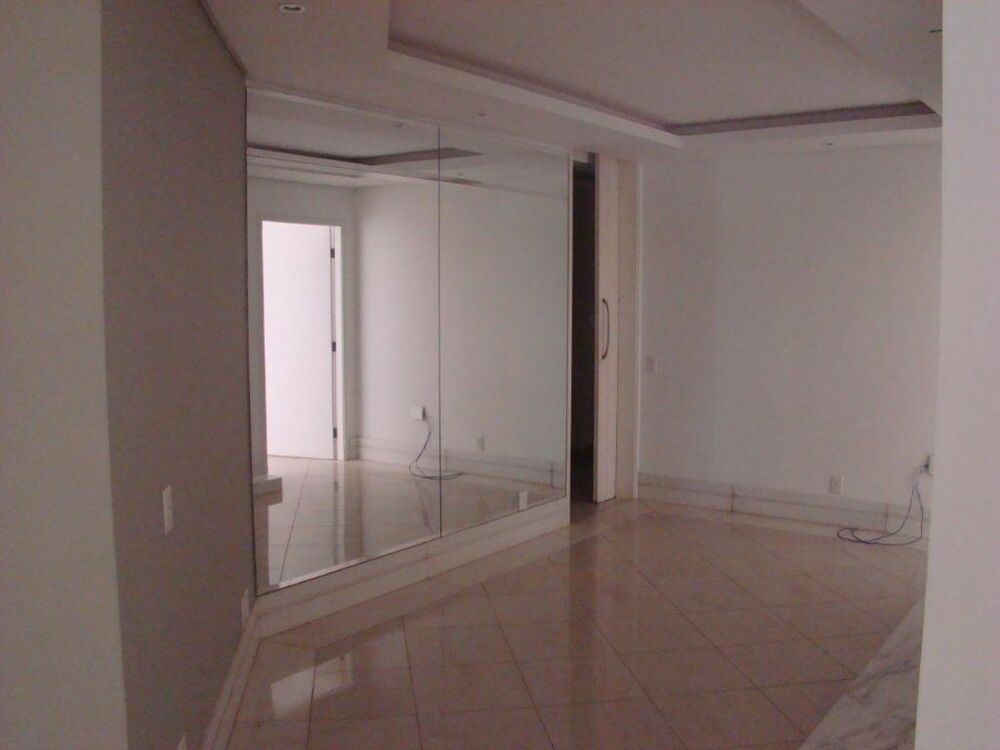 Casa de Condomínio à venda com 4 quartos, 432m² - Foto 3
