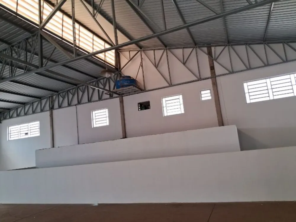 Loja-Salão, 695 m² - Foto 1