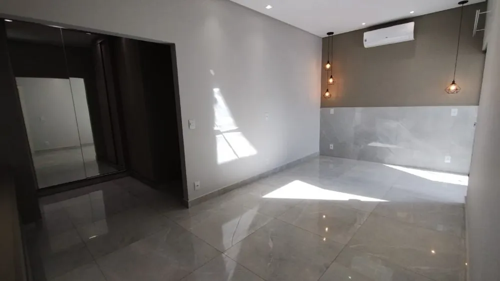 Casa, 4 quartos, 250 m² - Foto 3