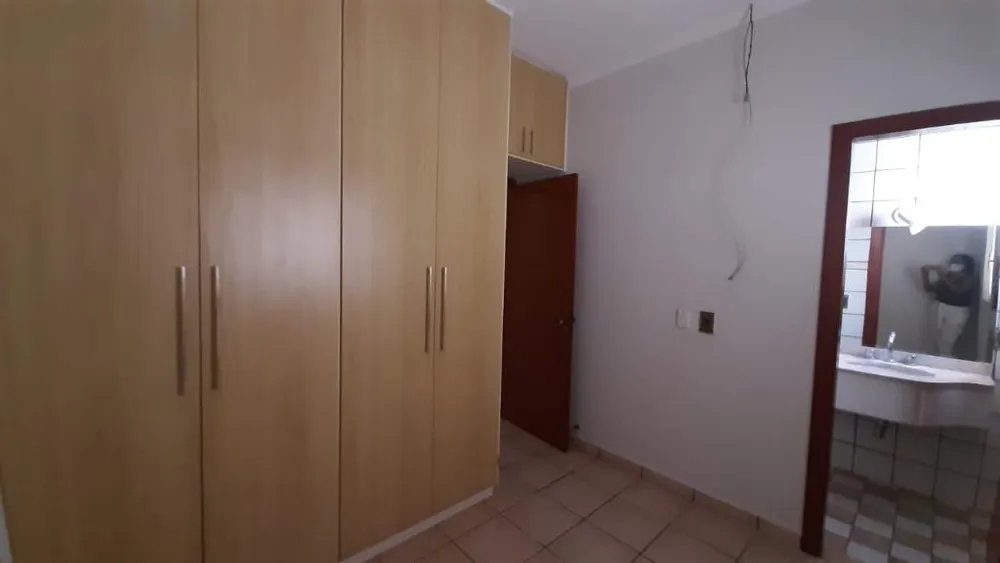 Casa, 4 quartos, 320 m² - Foto 2